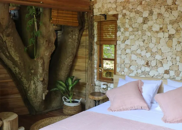 Roots Tree House - Boutique - * Uluwatu
