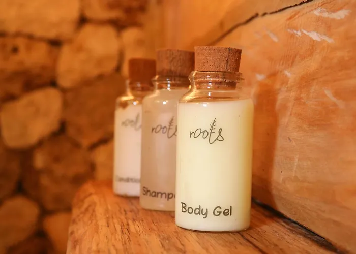 Roots Tree House - Boutique - Lodge Uluwatu